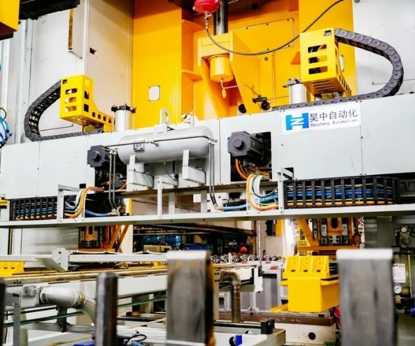 Giới thiệu về Haozhong Automation và Thách thức trong ngành Ô tô