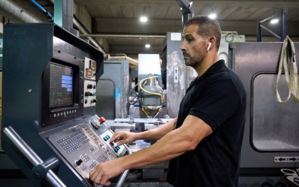 SDE Tech – Đối tác nâng tầm năng suất gia công CNC tại Việt Nam