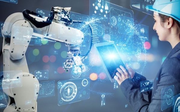 Các giải pháp phần mềm cốt lõi kiến tạo nên nhà máy số