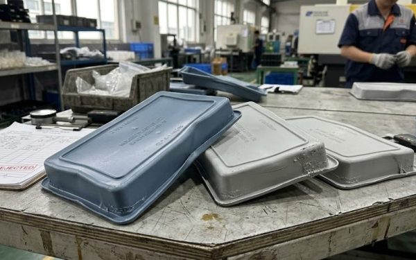 Lỗi cong vênh nhựa là gì