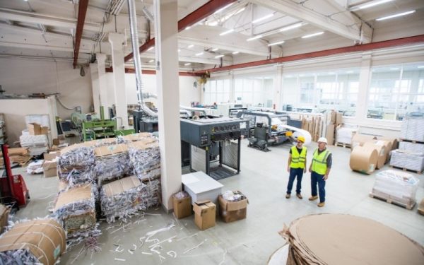 Minh bạch hóa quy trình sản xuất với giám sát thời gian thực 