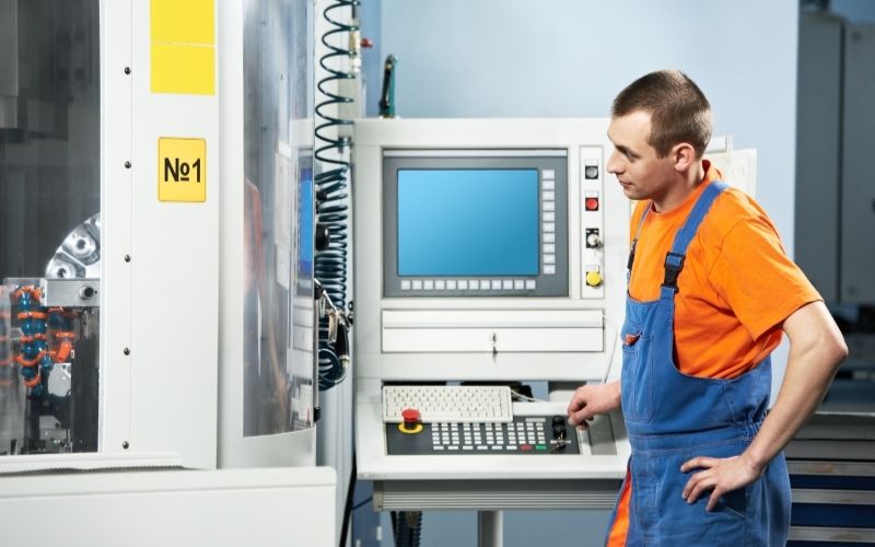 Phân tích cut stock thực để phát hiện vùng thừa vật liệu và gouge