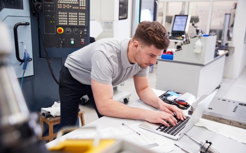 Lưu ý khi triển khai phần mềm CAD cơ khí trong doanh nghiệp sản xuất